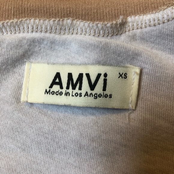 AMVI Los Angeles ruched top - Picture 4 of 4